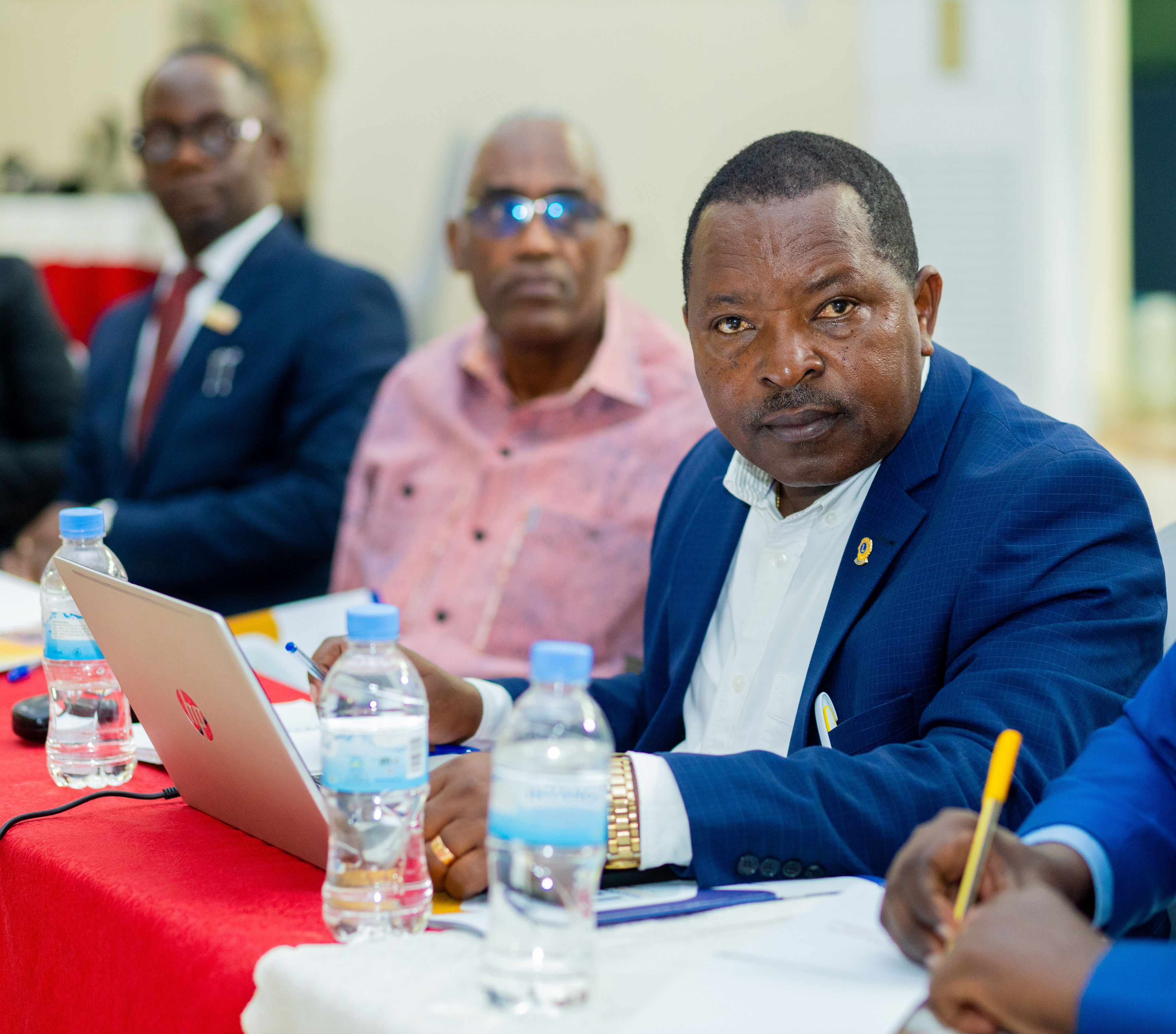 African executive leading a management seminar